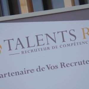 Actualités 8 1 300x300 Actualités